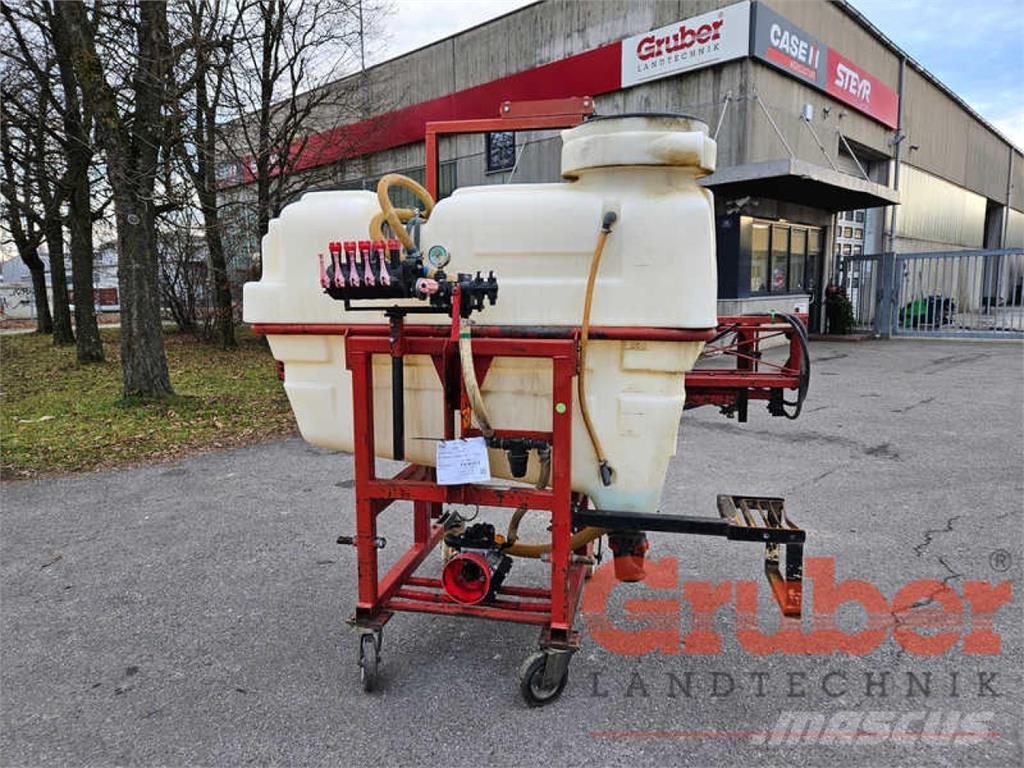 Schmotzer 800 l Pulverizadores rebocados