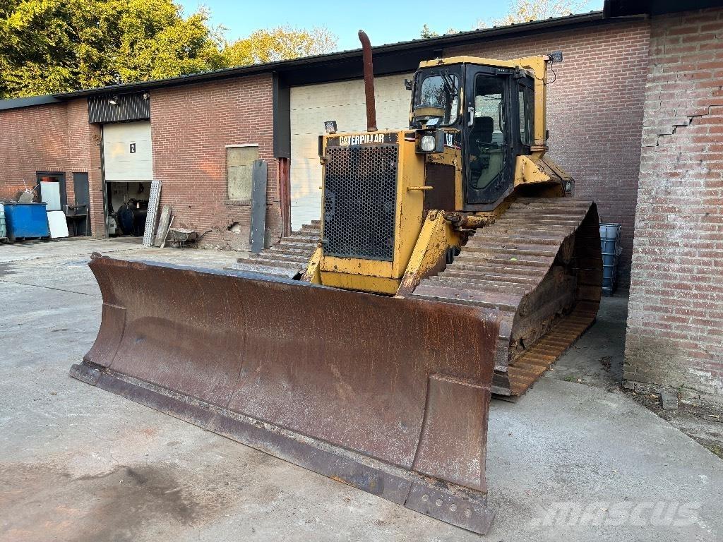 CAT D 6 M LGP Dozers - Tratores rastos