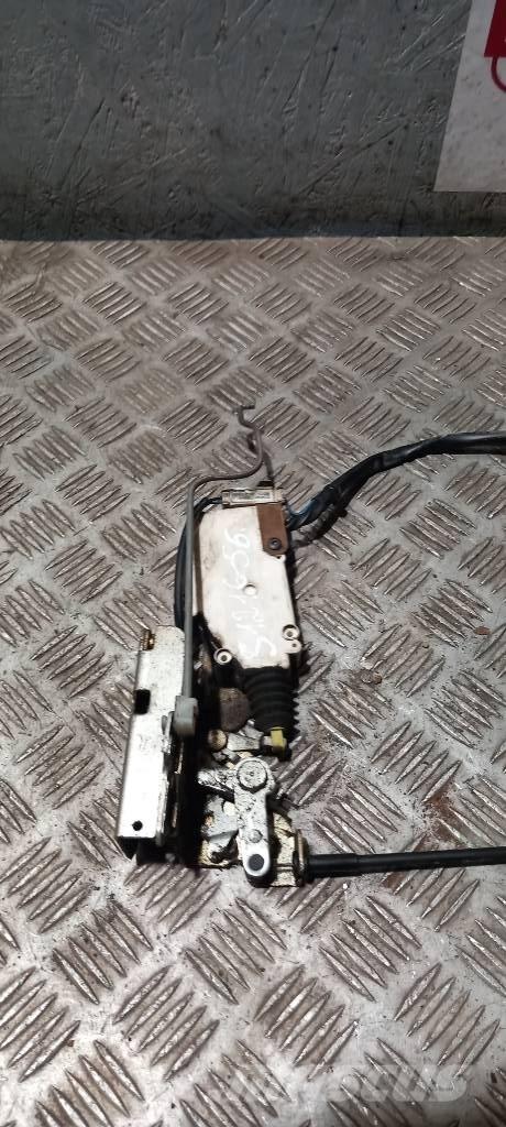 Scania R 440   1889267 Cabines e interior
