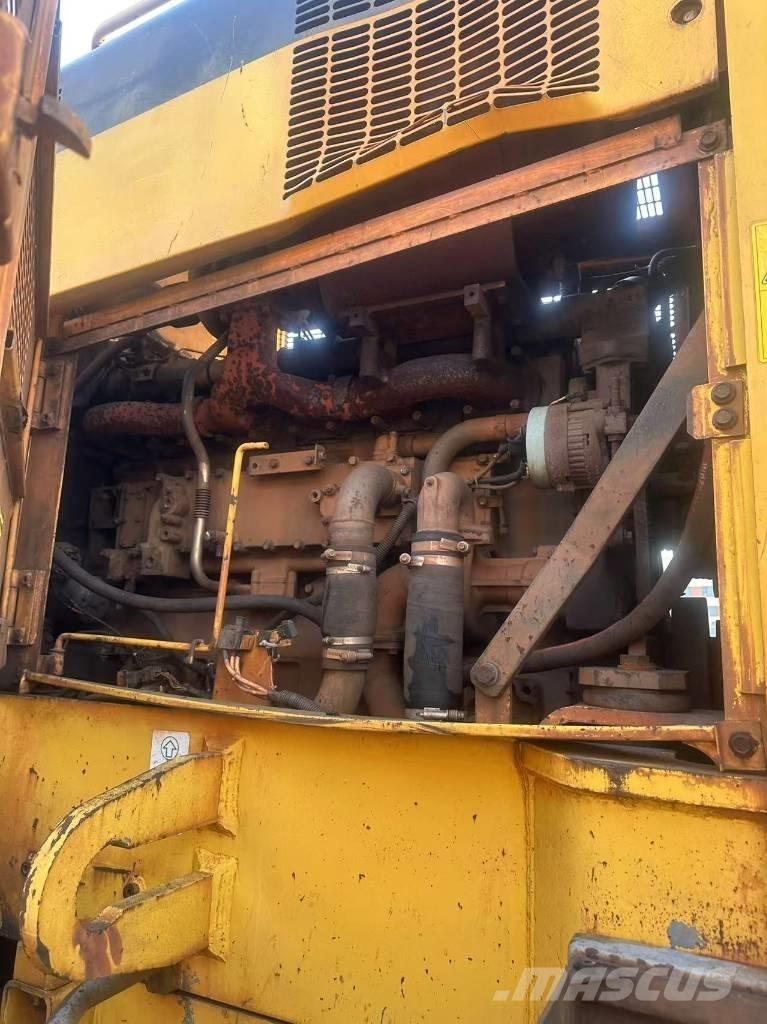 Komatsu WA 600-6 Carregadeiras de rodas