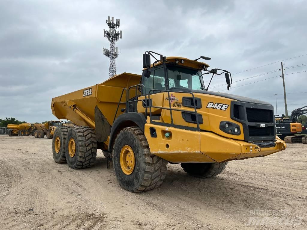 Bell B45E Caminhões articulados
