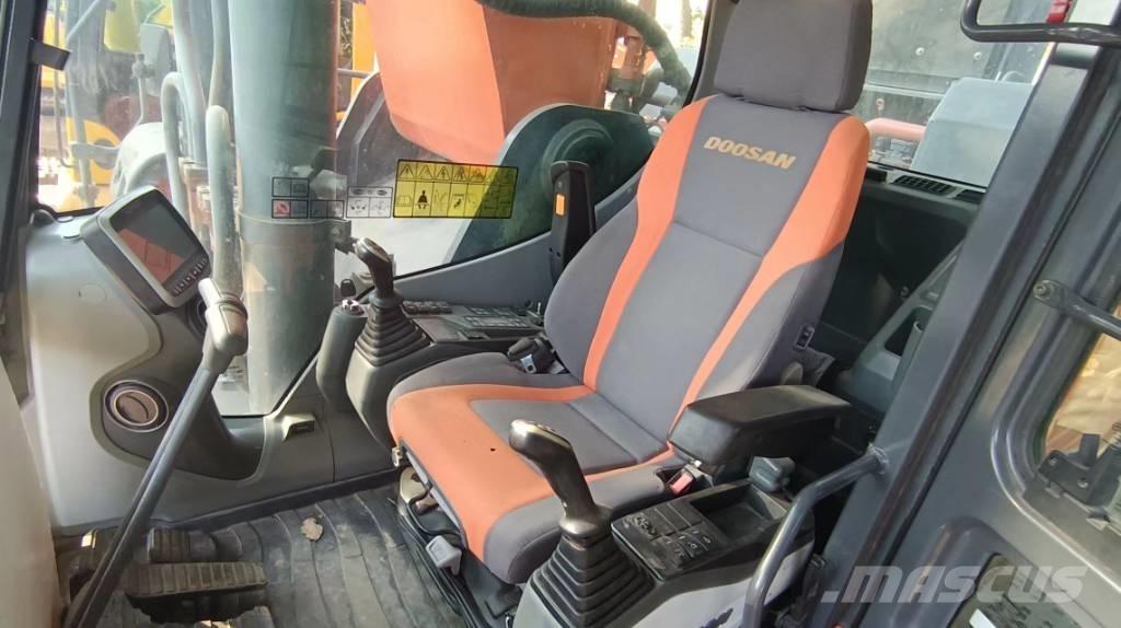 Doosan DX 530 LC-5 Escavadeiras de esteiras