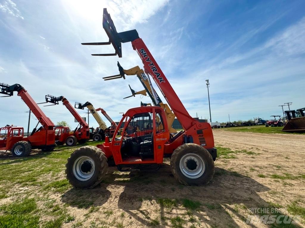 SkyTrak 3606 Manipulador telescópico