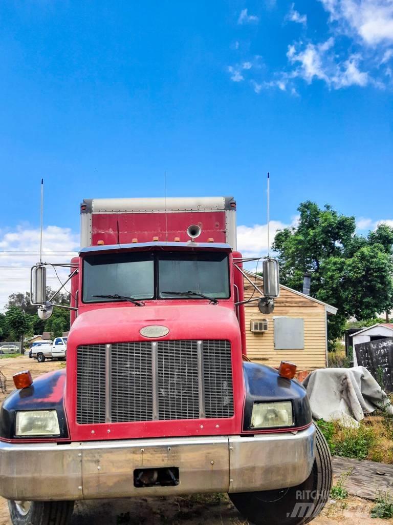 Peterbilt 330 Outros Camiões