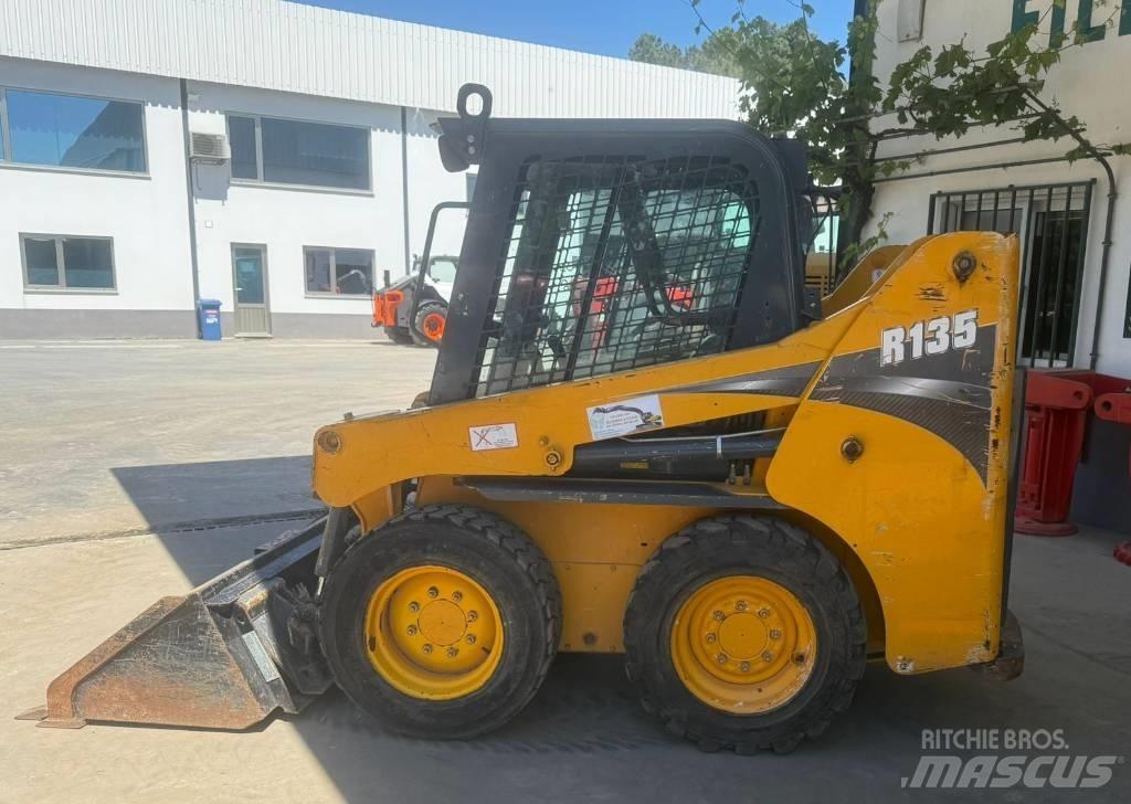 Gehl R 135 Minicarregadeiras