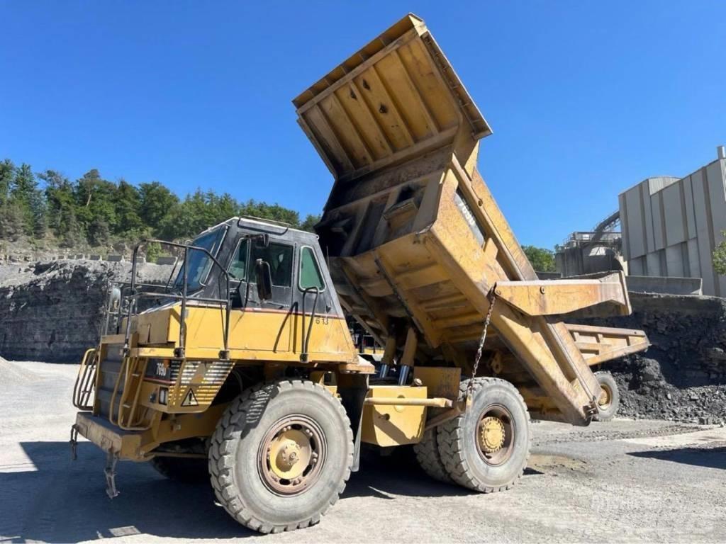 CAT 769 D Camiőes basculantes rígidos