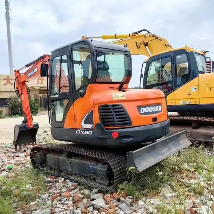 Doosan DX 60 Miniescavadeiras