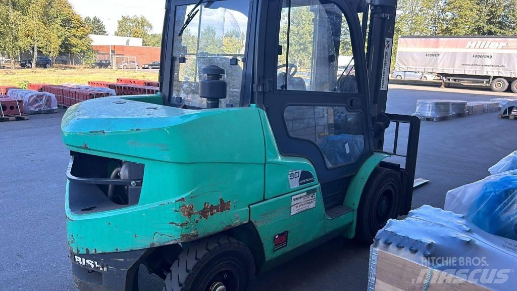 Mitsubishi FD 50 Empilhadores Diesel