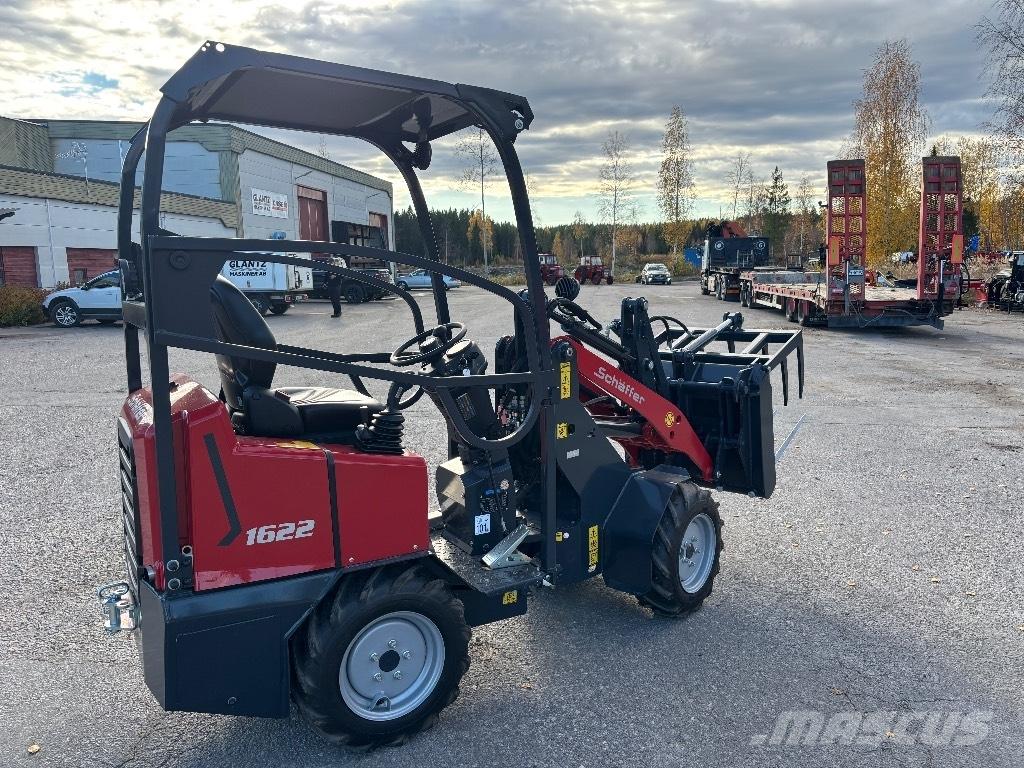 Schäffer 1622 Carregadora multifunções