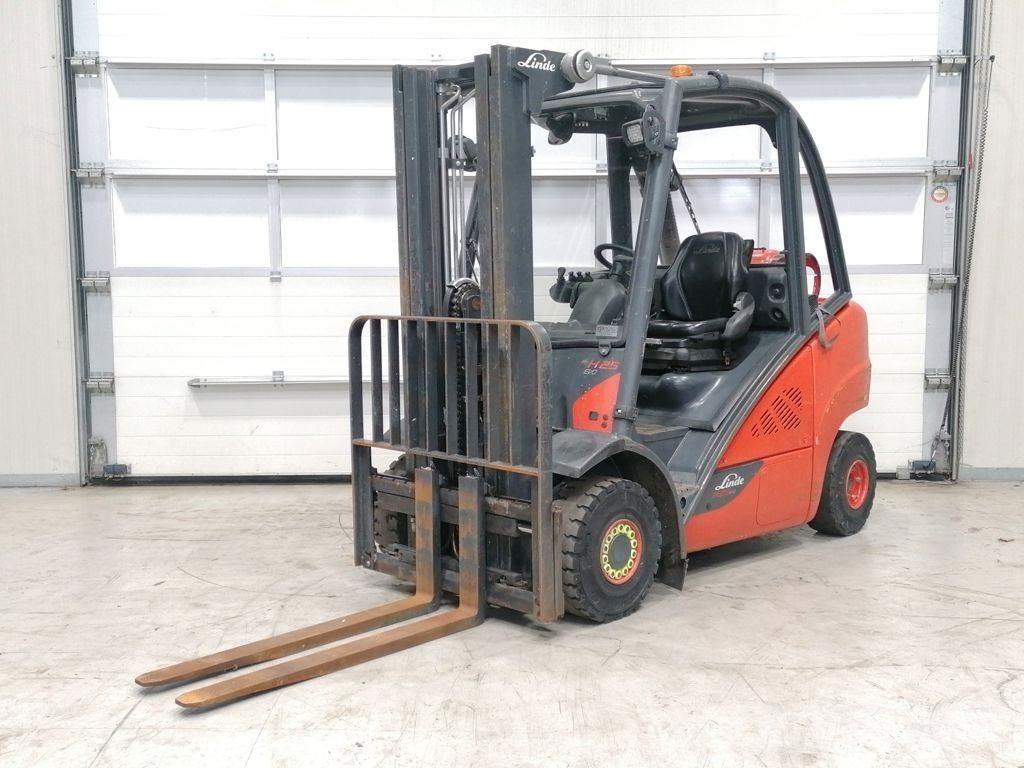 Linde H25T-02 Empilhadores eléctricos
