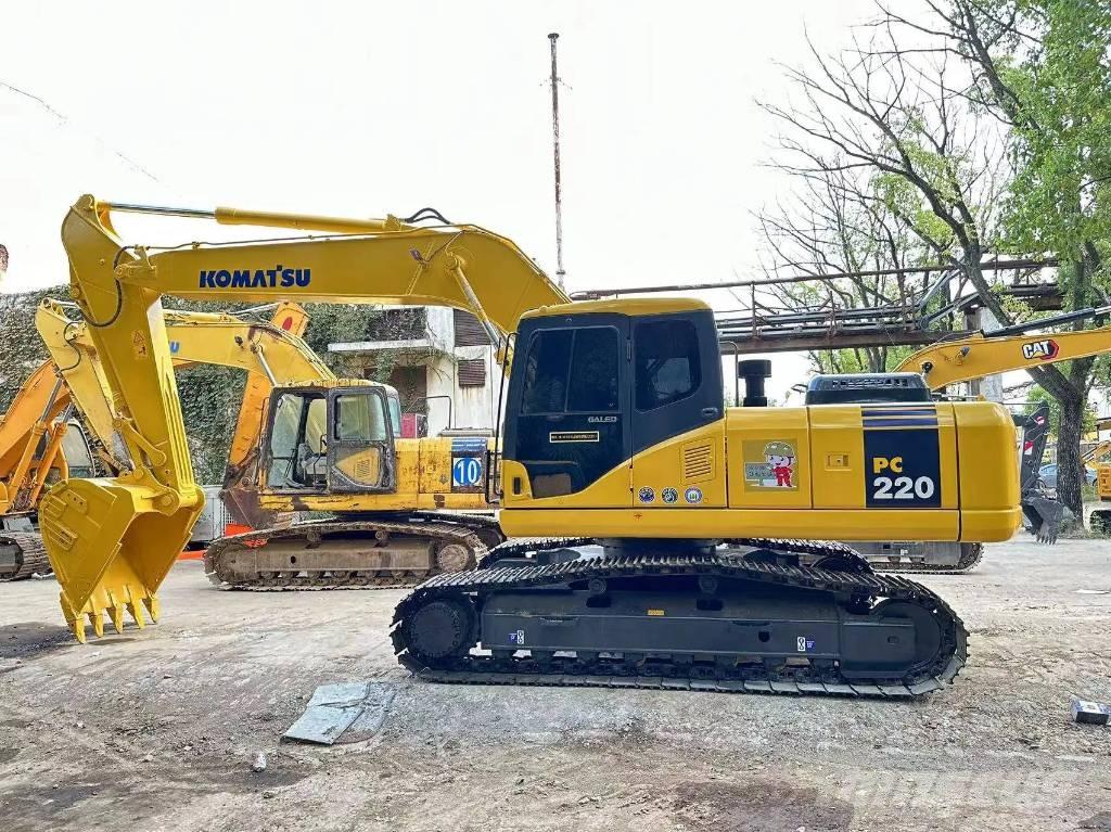 Komatsu PC220-8 Escavadeiras de esteiras
