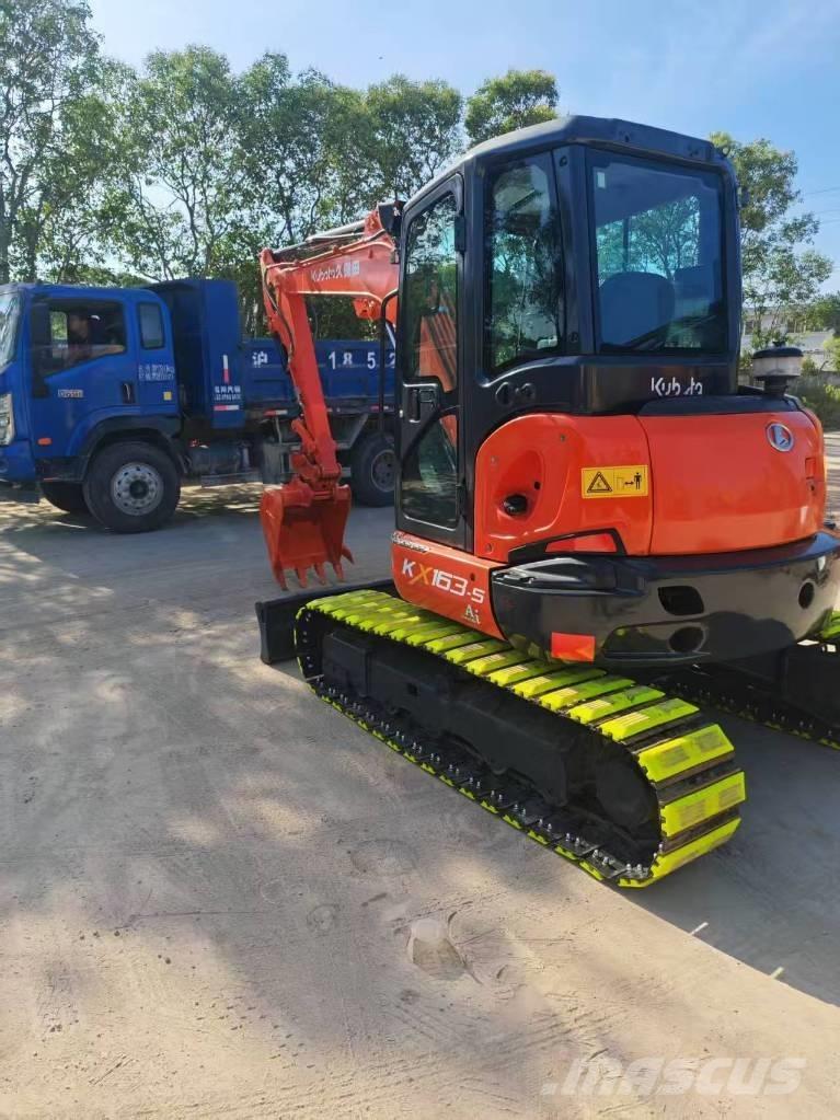 Kubota 163-5 Escavadeiras de esteiras