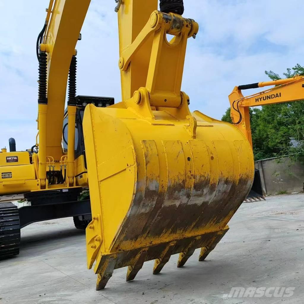 Komatsu PC 240 LC-8 Escavadeiras de esteiras
