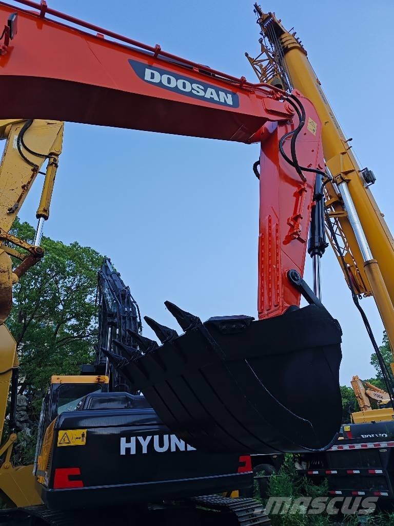 Doosan DX 300 LC Escavadeiras de esteiras