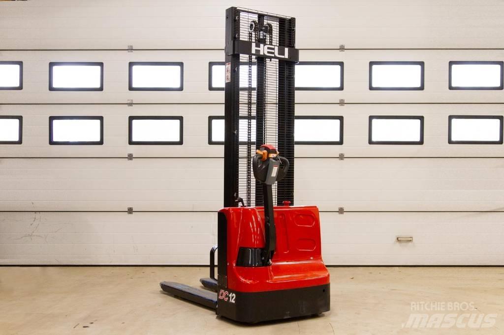 Heli CDD 12 Empilhador para operador externo