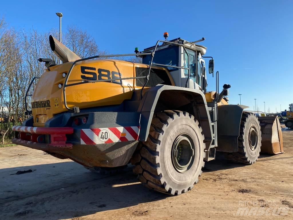Liebherr L 586 Carregadeiras de rodas