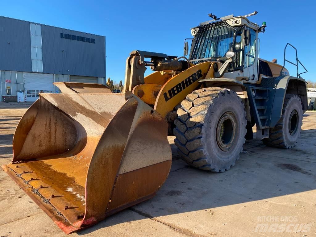Liebherr L 586 Carregadeiras de rodas
