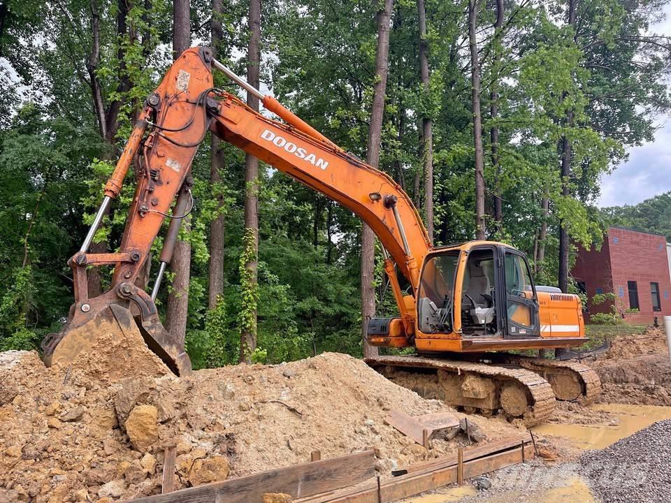 Doosan DX 255 LC Escavadeiras de esteiras