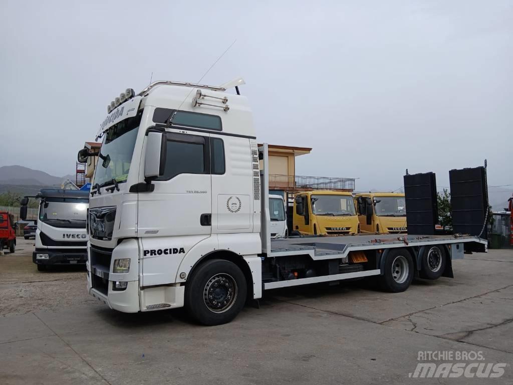 MAN TGX 26.560 Camiões de guincho/estrado