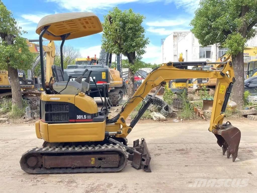 CAT 301.5GR Miniescavadeiras