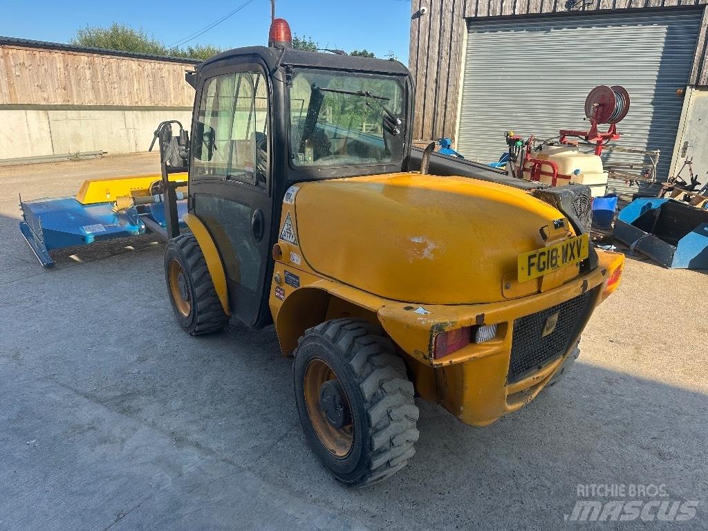 JCB 520-40 Manipulador telescópico
