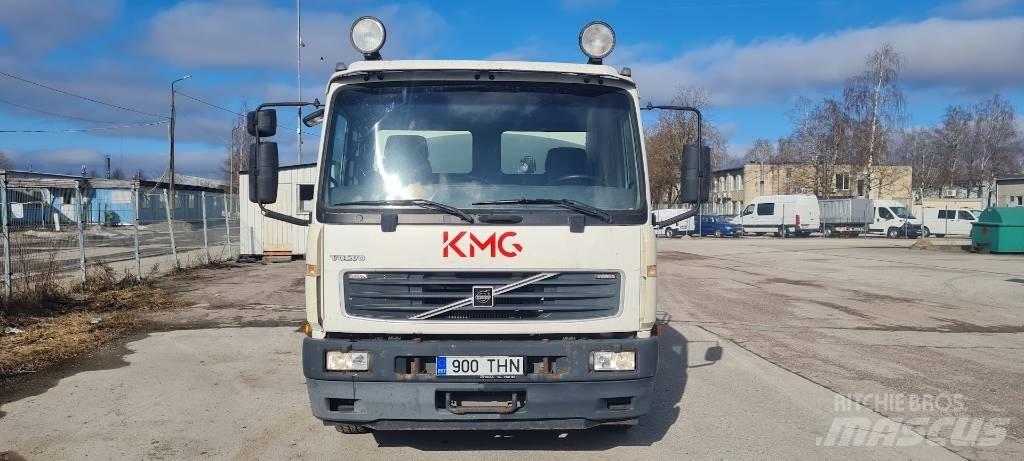 Volvo FL 614 Camiões-cisterna