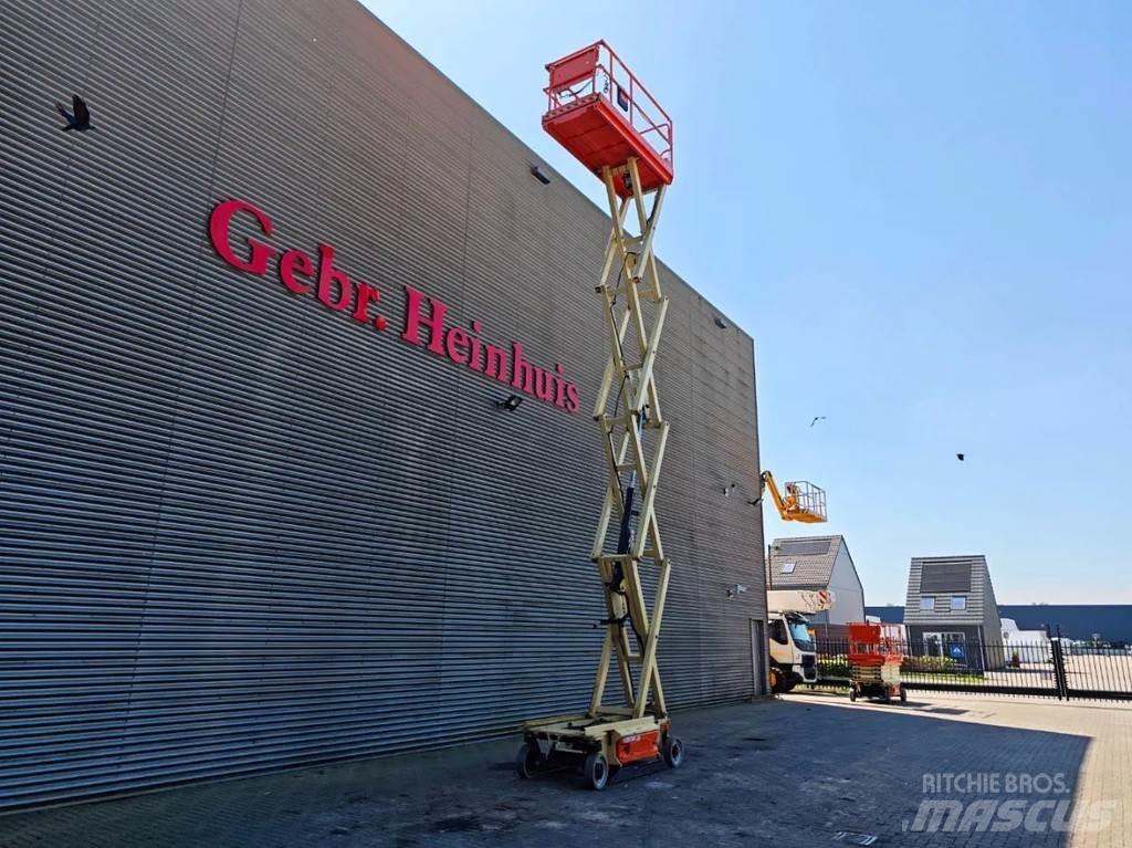 JLG 3246 ES Elevadores de tesoura