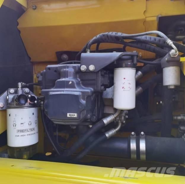 Komatsu PC220-8 Escavadeiras de esteiras