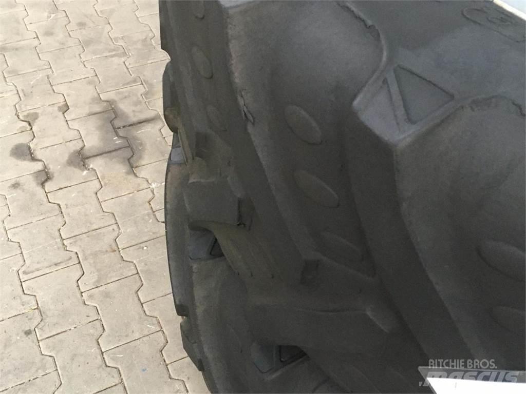 BKT 480/70R34 Pneus Agrícolas