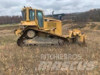 CAT D6N Dozers - Tratores rastos
