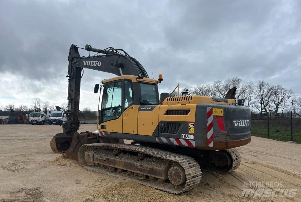Volvo EC 220 DL Escavadeiras de esteiras