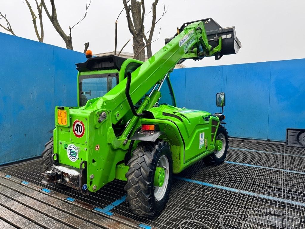 Merlo 27.6 PLUS Manipulador telescópico