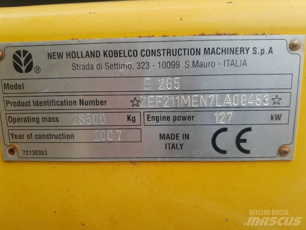 New Holland E 265 Escavadeiras de esteiras