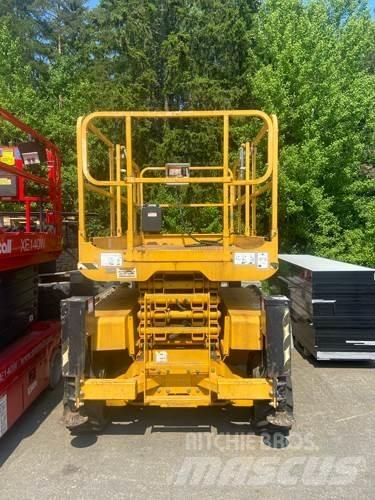 Haulotte C12DX Elevadores de tesoura