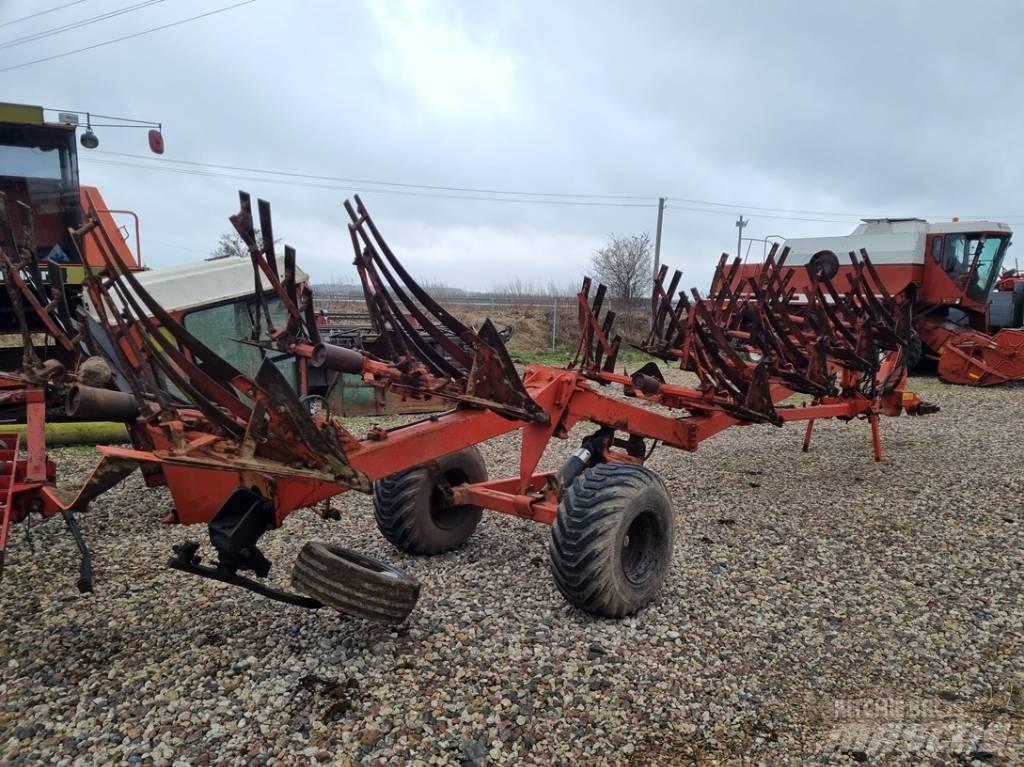 Kuhn Manager 6 Charruas reversíveis