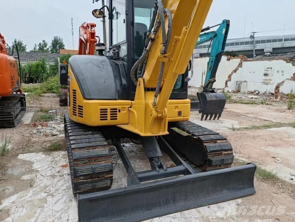 Komatsu PC 55 MR Escavadeiras de esteiras