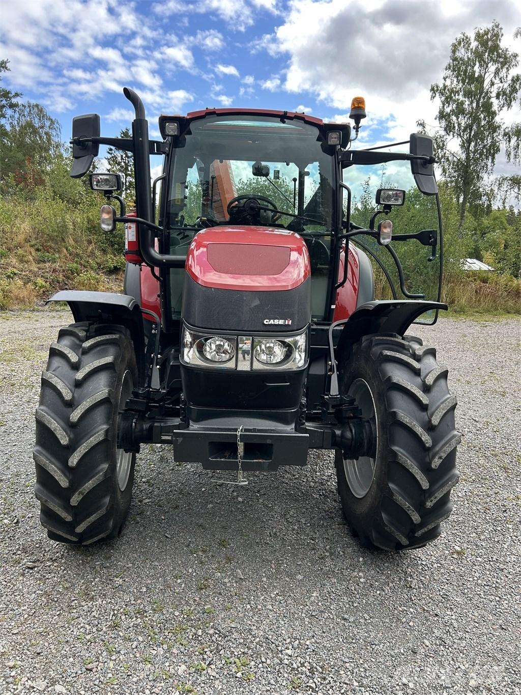 Case IH Farmall 85 C Tratores Agrícolas usados