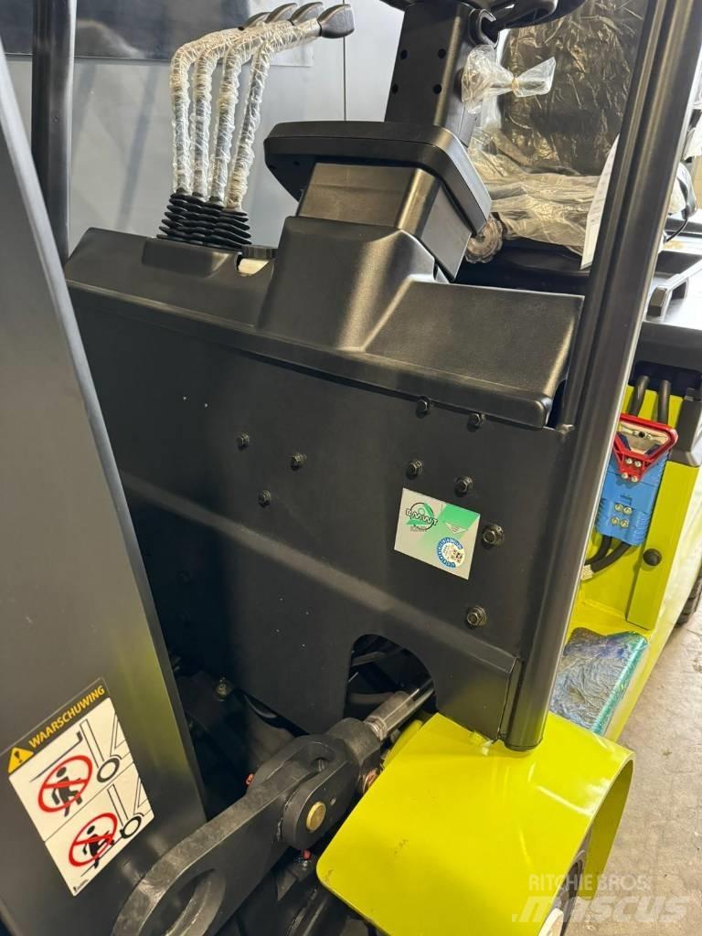 Clark EPX 25 I Empilhadores eléctricos