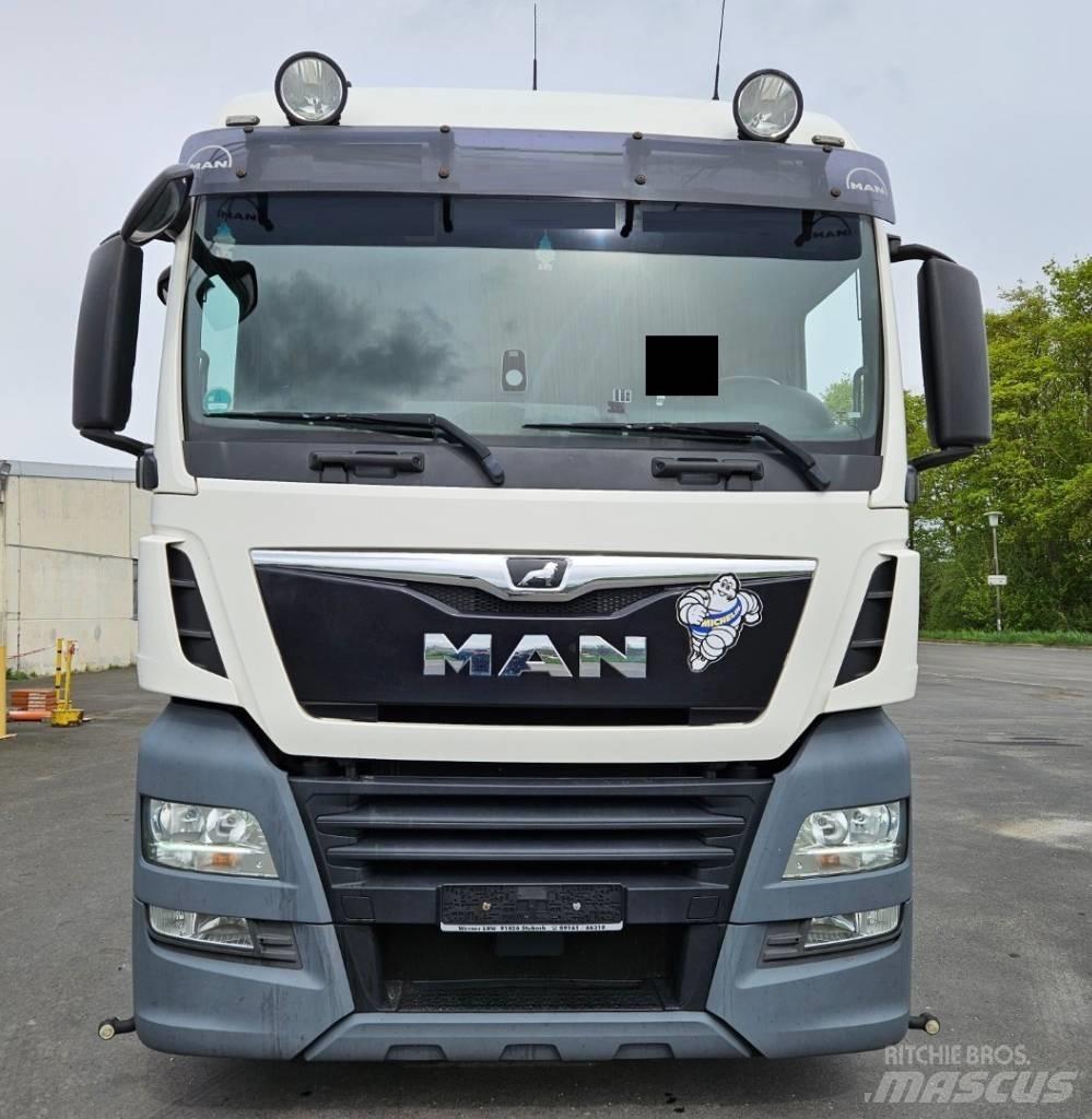 MAN TGX 18.360 4x2 Caminhões de caixa fechada