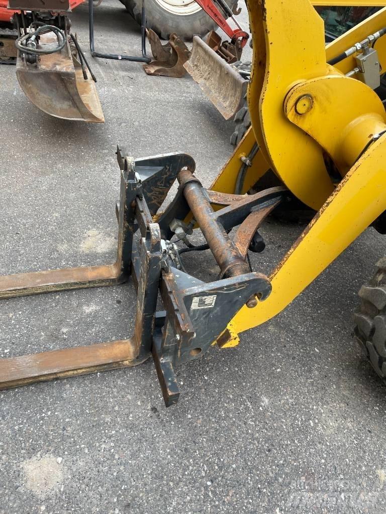 Komatsu WA 70 Carregadeiras de rodas