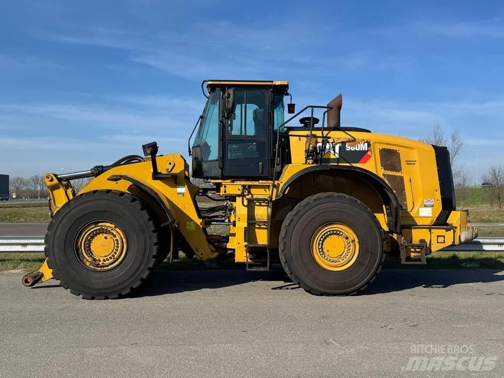 CAT 980M Carregadeiras de rodas