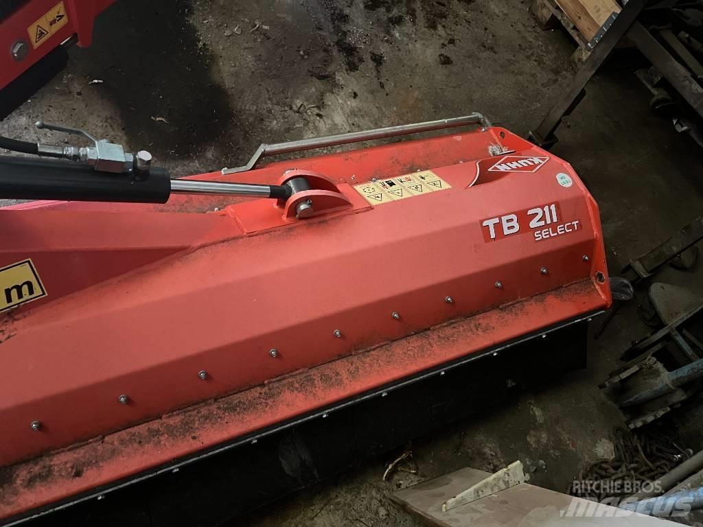 Kuhn TB 211 Gadanheiras e cortadores de folhas para pastos