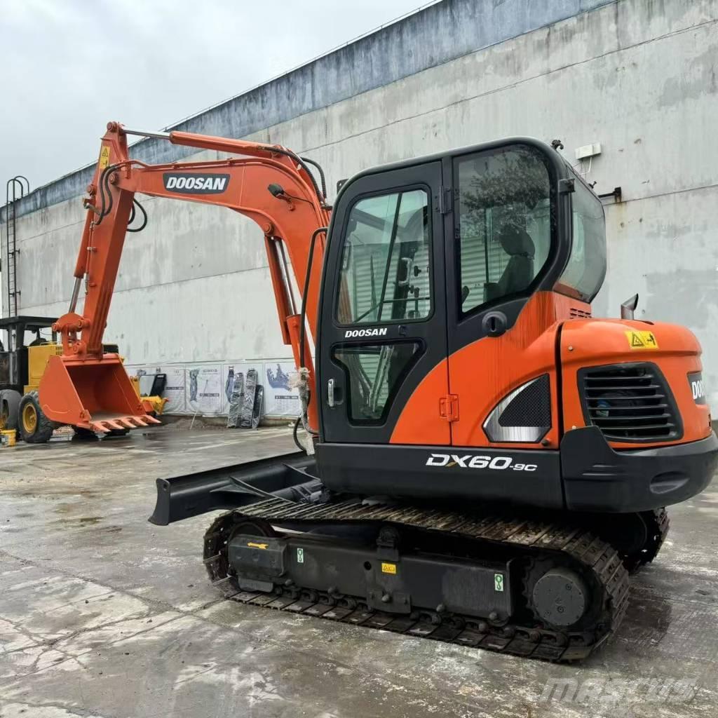 Doosan DX 60-9 C Miniescavadeiras