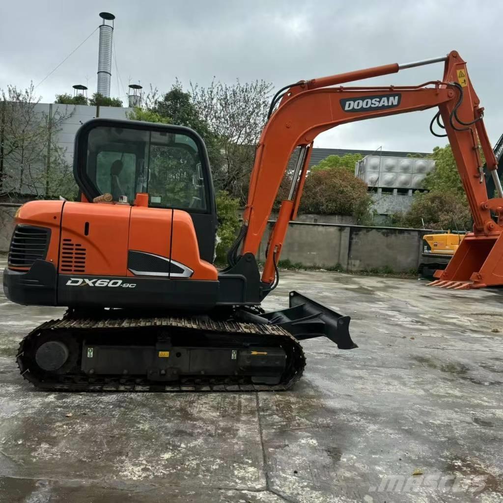 Doosan DX 60-9 C Miniescavadeiras