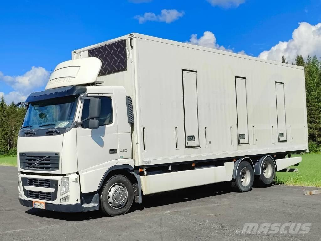 Volvo FH 13 460 Caminhões de caixa fechada
