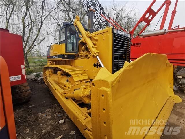 Komatsu D155A Dozers - Tratores rastos