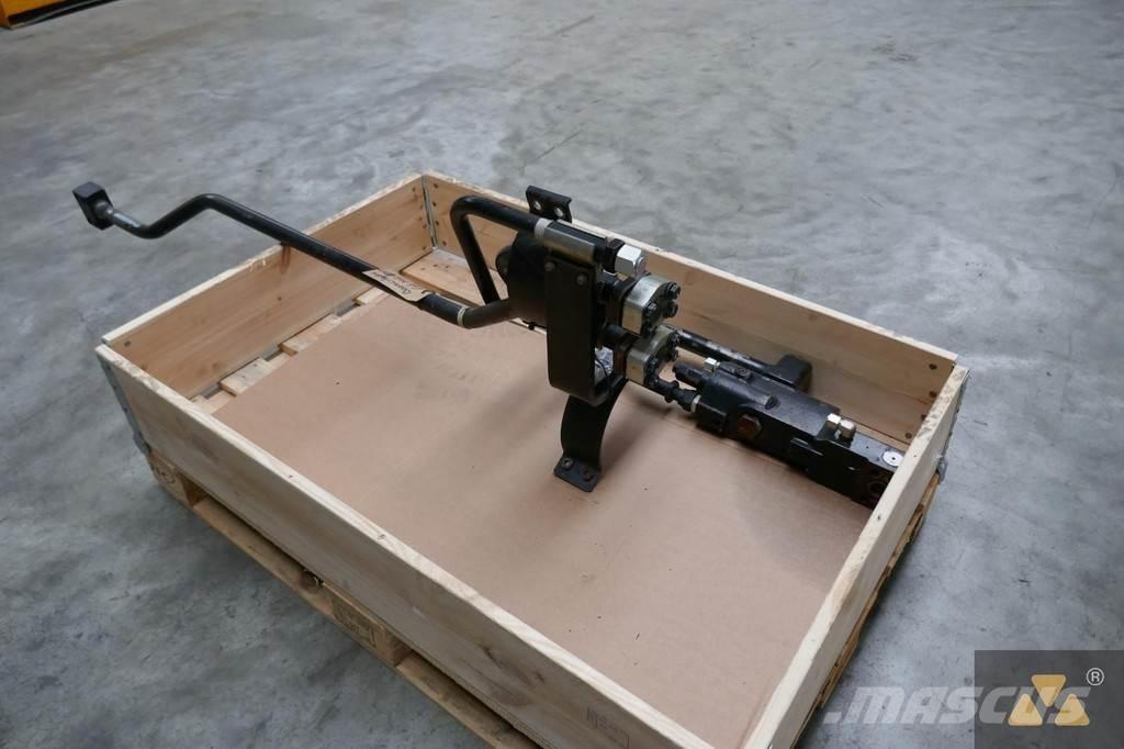 CAT 352-7143 Transportes - Outros
