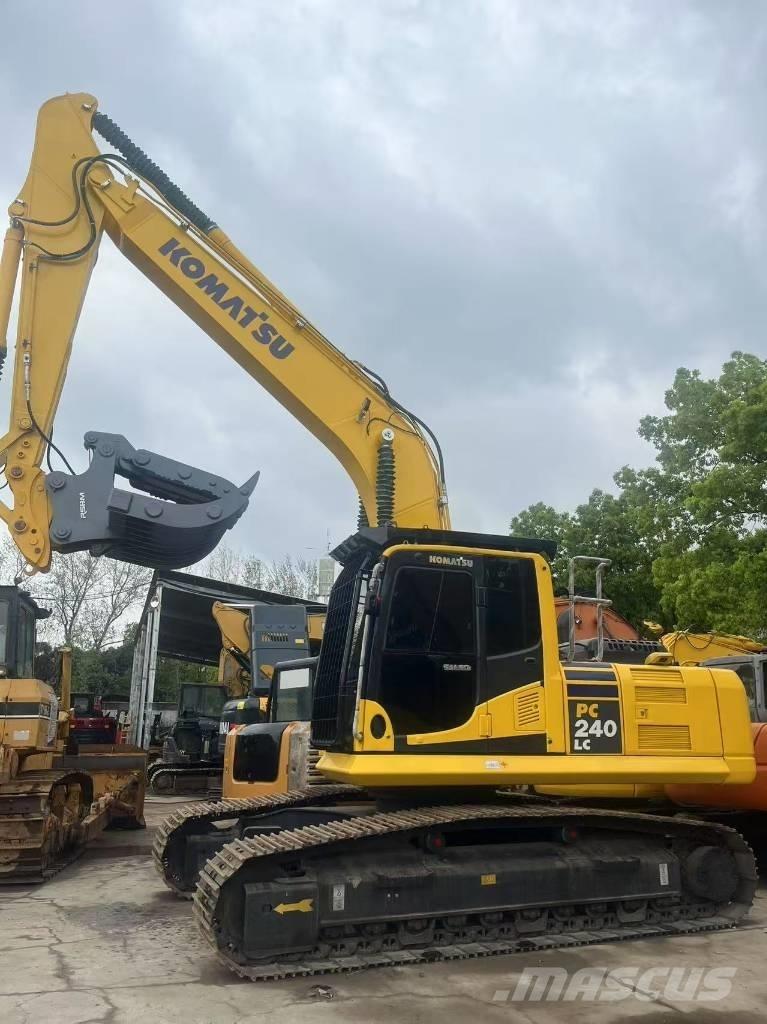 Komatsu PC 240 Escavadeiras de esteiras