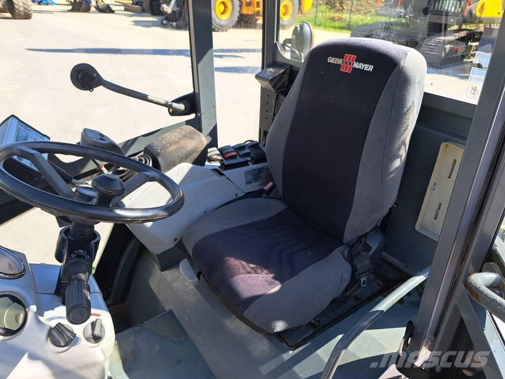 Kramer 348 Carregadeiras de rodas