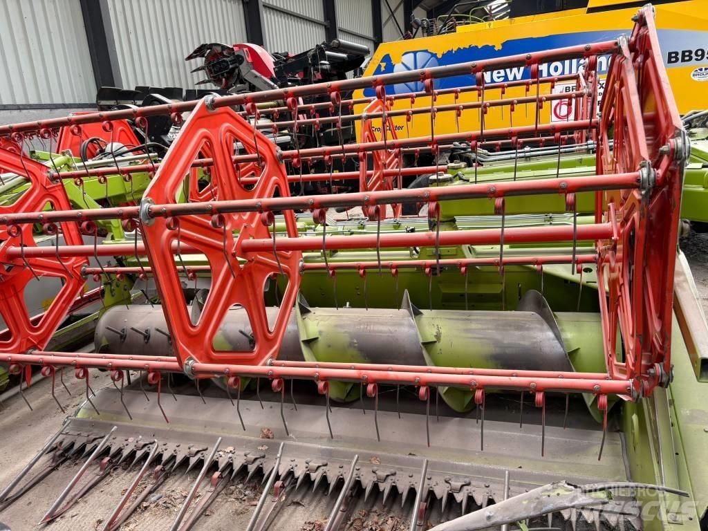 CLAAS C 540 Ceifeiras debulhadoras compactas